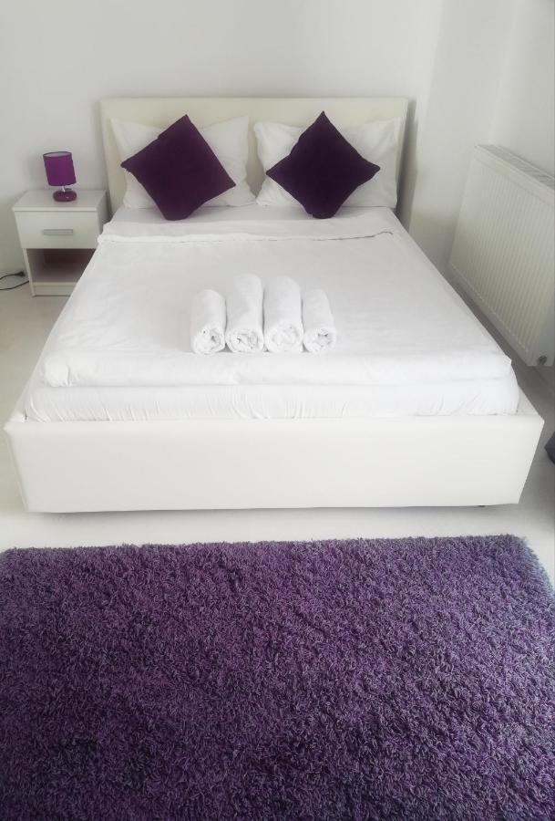 White Luxury Apartment Sibiu Exterior photo